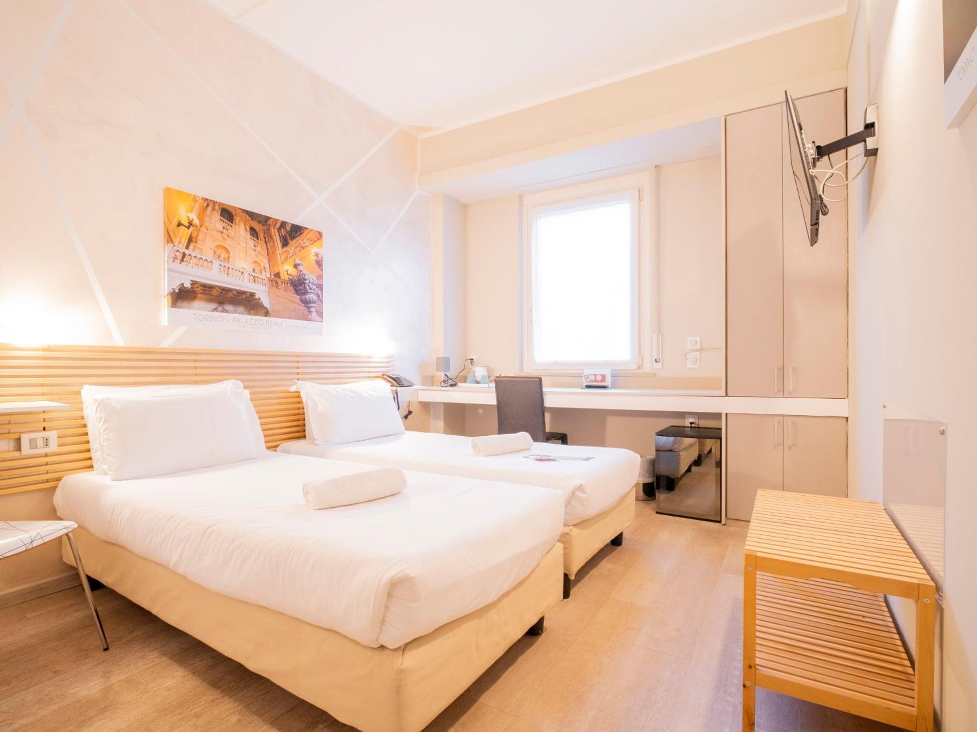 Best Quality Hotel Gran Mogol ตูริน ภายนอก รูปภาพ